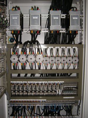 臺灣華特SCR電力調整器13818347在配電開關控制設備中的研發(fā)與應用